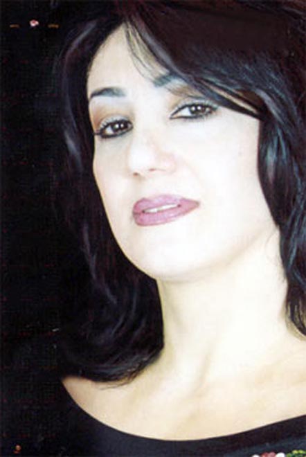 Азербайджанские телеканалы не дают мне возможности высказаться – певица Зейнаб Досталиева