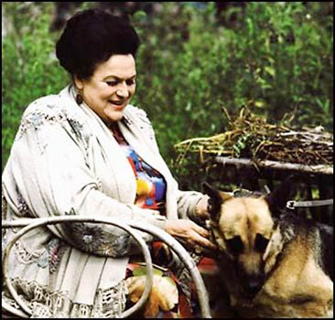 Азербайджанцы - очень хороший народ, добрый, теплый - народная артистка СССР Людмила Зыкина