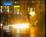 Пять человек пострадали во время беспорядков в Будапеште(видео)