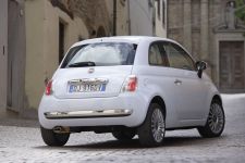 В Италии состоялась премьера микролитражки Fiat 500