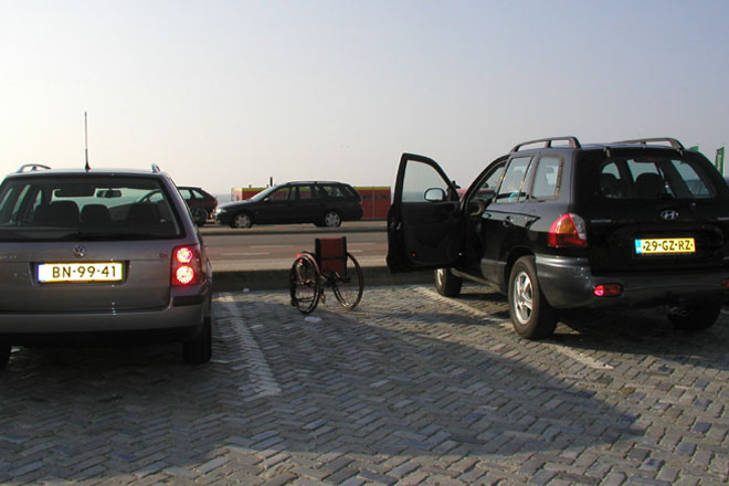 В Узбекистане будет упорядочена работа парковок автотранспорта