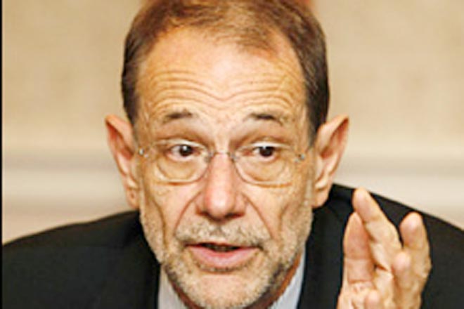 Javier Solana suggests Iran and US to create communication channel