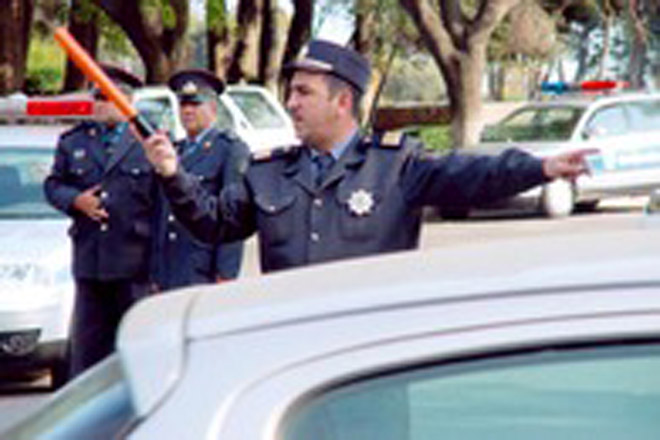 Baku starts raids to prevent pedestrian rundown accidents