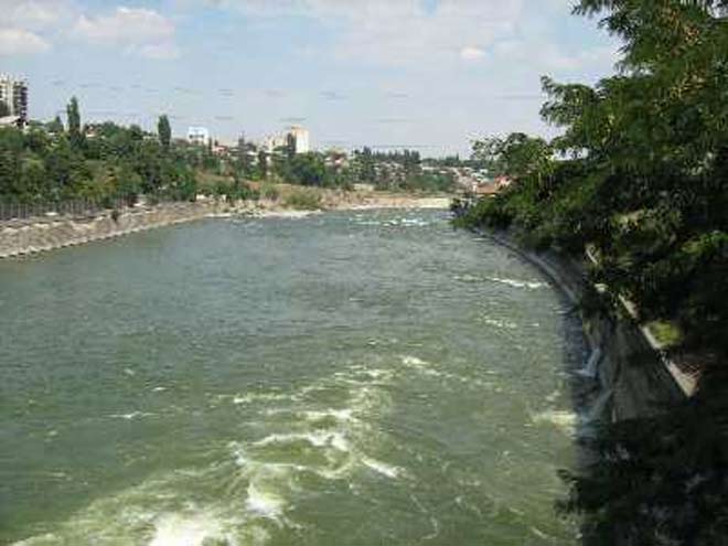 Water level in Kur River declines