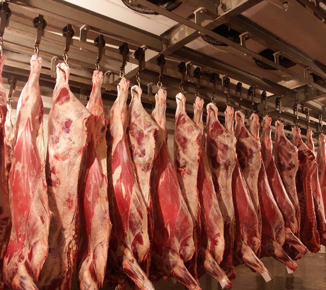 Госслужба контроля над потребительским рынком Азербайджана отмечает стабильность цен на мясо