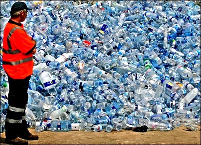 Британцы получат 50-процентную скидку на аттракционы в обмен на пластиковые бутылки