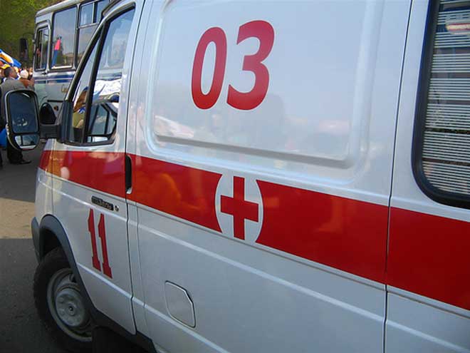В Хабаровске в результате ДТП с участием пассажирского автобуса госпитализированы два человека