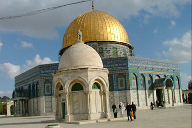Clash around Al-Aqsa Mosque cannot be resolved through religious dialogue: experts (UPDATED)