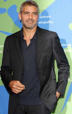 Actor and activist George Clooney recovers after Sudan malaria