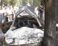 В Гяндже взорвался автомобиль (фотосессия)