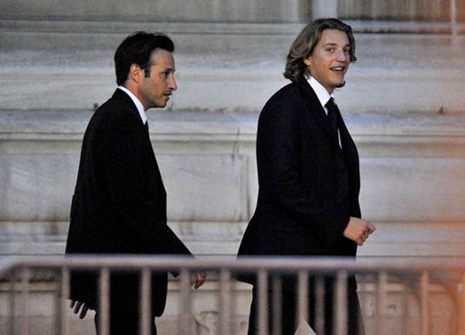 Сын Саркози женился (фотосессия)