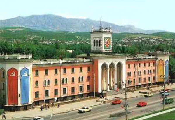 Азербайджанские депутаты будут наблюдать за президентскими выборами в Таджикистане