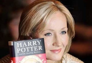 Джоан Роулинг выпустит три новых книги о мире Гарри Поттера
