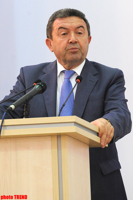 Azerbaijani education minister intends to increase teachers’ skills