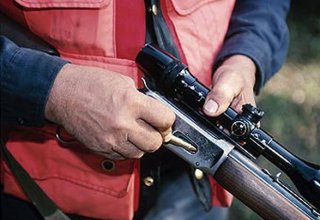 Azərbaycanda mülki silahın saxlanılması qaydalarının pozulmasına görə cərimələr artırıldı
