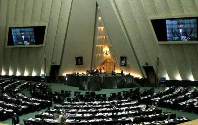 MP: Iran to use Persian Gulf, Hormuz Strait to pressure West