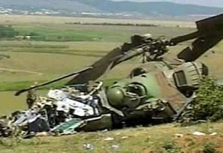 Транспортный вертолет взорвался и упал на севере Индонезии - СМИ