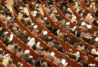 Парламент Ирака не смог утвердить новый кабмин Алауи
