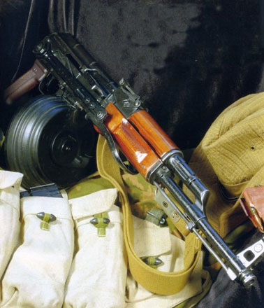 В Гяндже обнаружен склад боеприпасов
