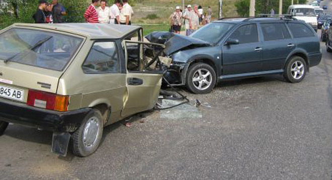 Серьезное ДТП на Мурманском шоссе, один погибший, в числе пострадавших - ребенок
