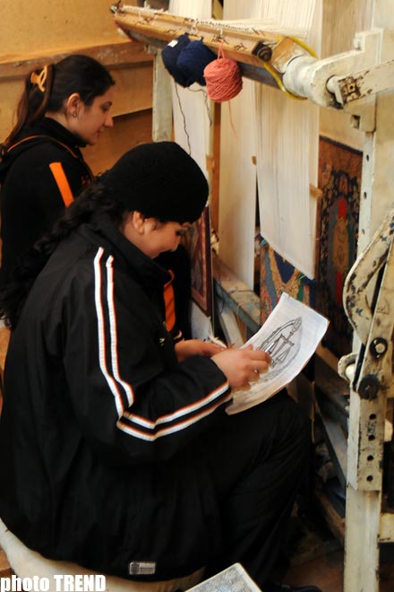 Золотые руки азербайджанских  зэков - тюремное искусство (фотосессия)