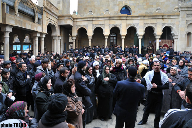 Iranians prepare for Ashura mourning