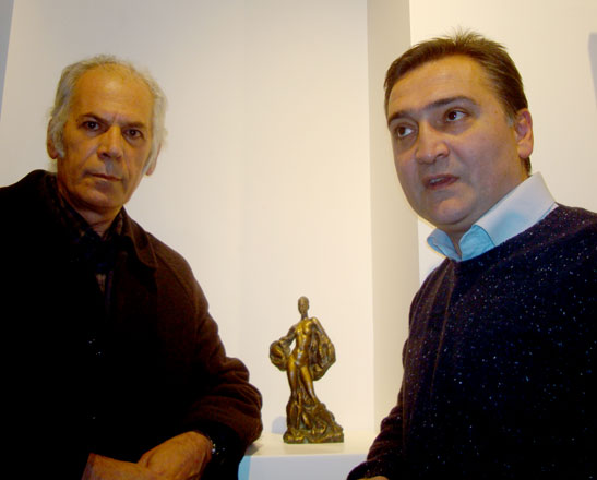 Заслуженный художник Азербайджана Асим Кулиев может гордиться своим сыном (фотосессия)