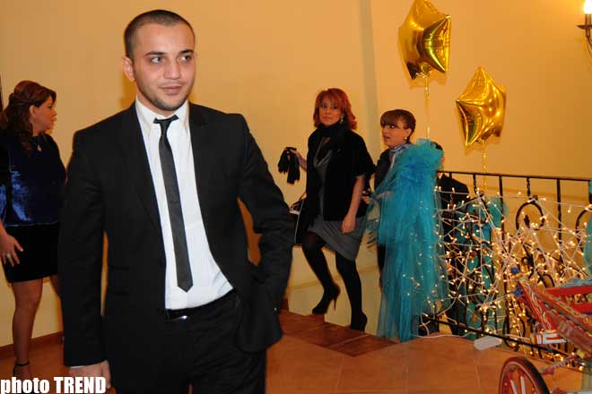 Певец Аяз Гасымов женится в Международный день борьбы за отмену рабства
