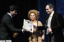 Народная артистка Азербайджана Айгюн Кязымова отказалась петь на вручении премии "Гранд" (фотосессия) - Gallery Thumbnail