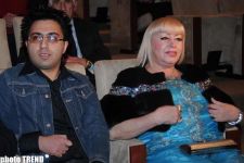 Народная артистка Азербайджана Айгюн Кязымова отказалась петь на вручении премии "Гранд" (фотосессия)