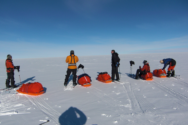 Индийские солдаты совершили лыжную экспедицию на Южный полюс