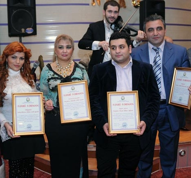 Представители азербайджанского искусства не должны думать лишь о деньгах – шоумен Эльджан Расулов