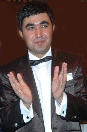 Час восхваления азербайджанского певца Вагифа Шихалиева