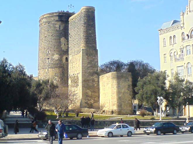 "Девичью башню" в Азербайджане обновят