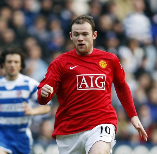 Rooney scores 100th Premier League goal in United's rout of Arsenal