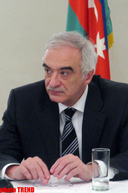 Трагедия в Баку воспринята , как общенациональная - посол Азербайджана в России Полад Бюльбюльоглу
