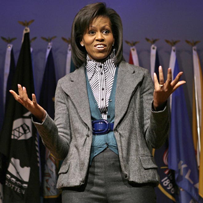 Мишель Обама на Хэллоуин стала Женщиной-Кошкой, а постпред США при ООН - псом Гуфи