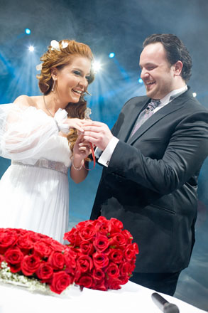 Иностранные браки азербайджанского шоу-бизнеса (фотосессия)