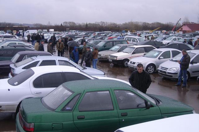 Car sales decrease by 67.3 percent in Kazakhstan