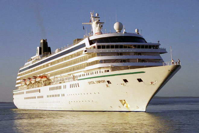 Два случая гриппа A/H1N1 подозревают у пассажиров круизного лайнера в Греции