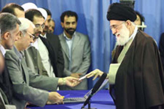 Три кандидата в президенты Ирана требуют дополнительного продления выборов