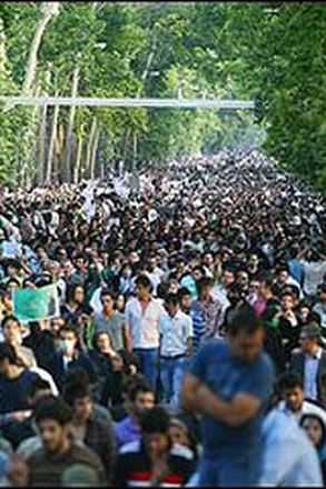 В Иране оппозиция проведет траурный митинг