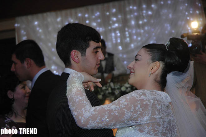 Алмаз Алескерова перед свадьбой дочери поругалась с зятем