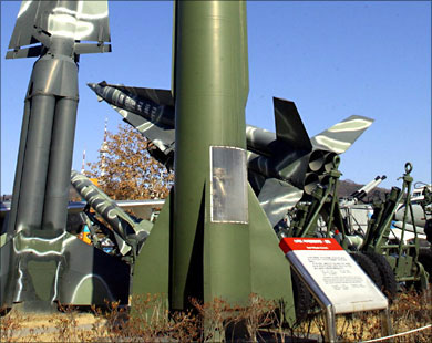 Artillery to adopt combat posture against US - Pyongyang