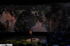 Прощальный концерт Аллы Пугачевой в Баку- цветы, слезы, награда