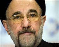 Iranian police surrounds ex-president Khatami’s office