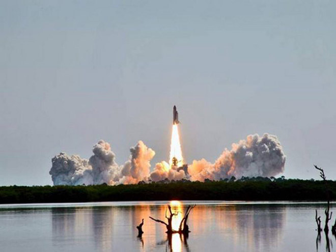 Шаттл "Атлантис" с российским модулем полетит к МКС 14 мая - НАСА