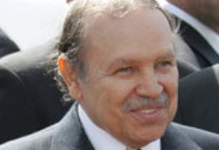 Защита брата и соратников экс-президента Алжира обжалует приговор трибунала