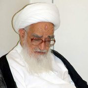 İranın tanınmış müctəhidlərindən biri Əhmədinejad hökumətinin "qadın vali" seçmə istəyinə qarşı çıxıb