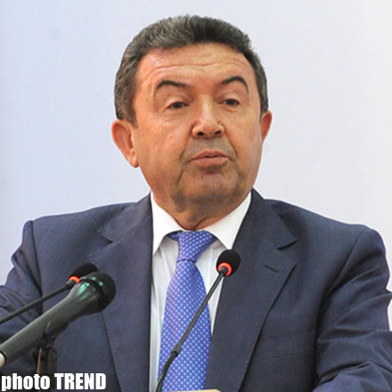 Министр образования Азербайджана внес ясность в вопрос приема первоклассников в школу